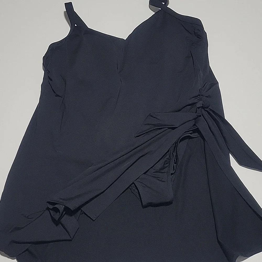 Lands' End Elegant Black One-Piece Swimsuit Dress 16W